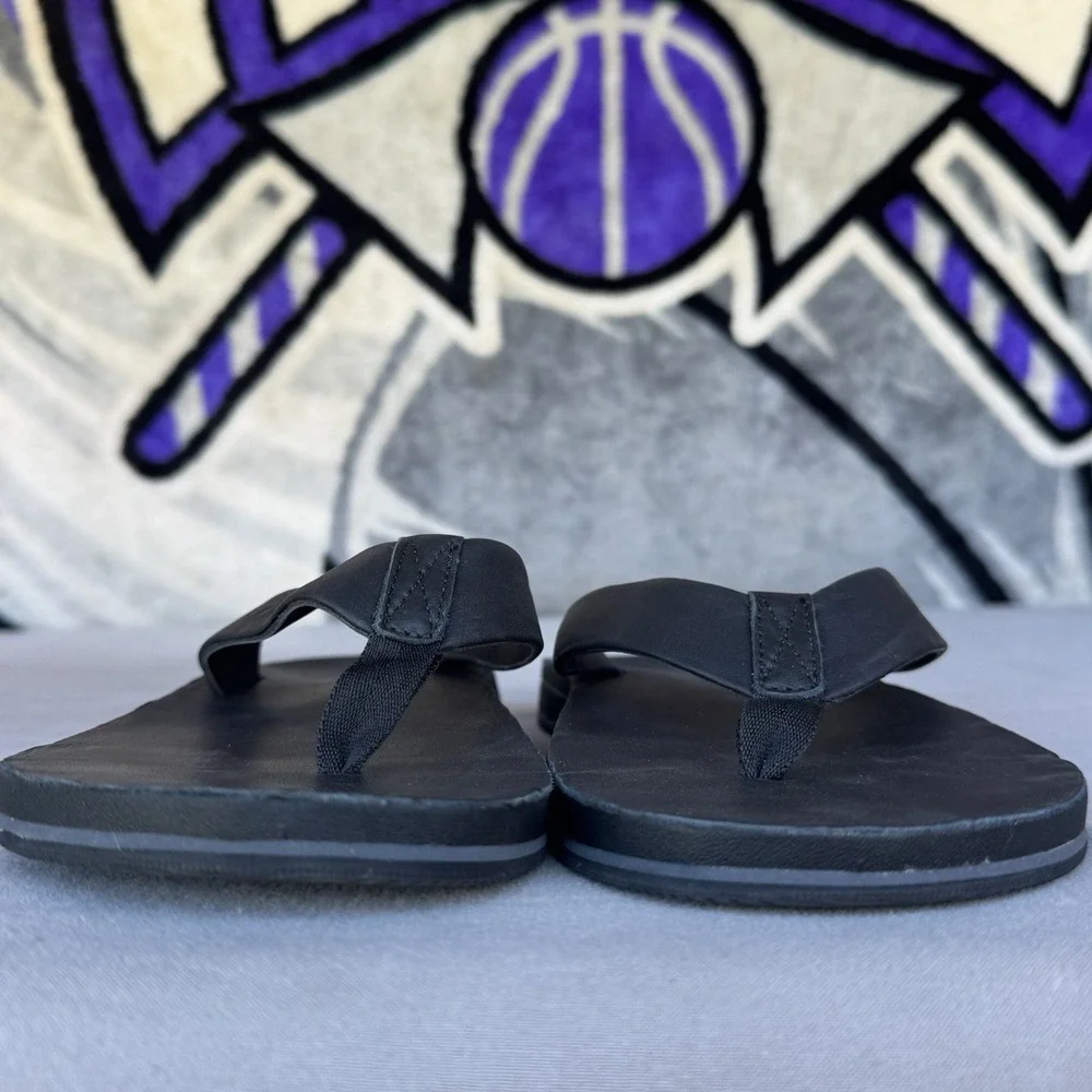 Size M8/W10 - Reef Ojai Classic‎ Flip Flop Sandal CJ6247 Black